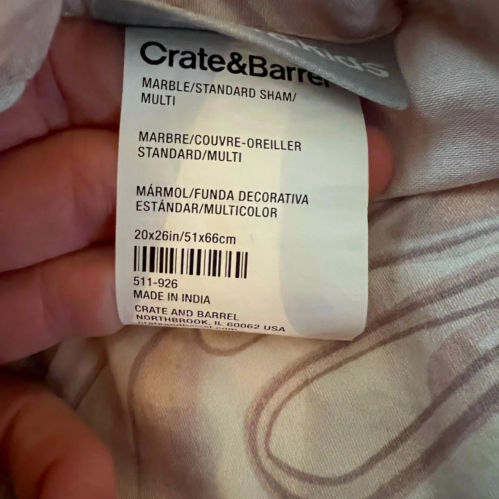 Crate & Barrel Marble Twin Duvet Cover and matching Marble Standard Sham